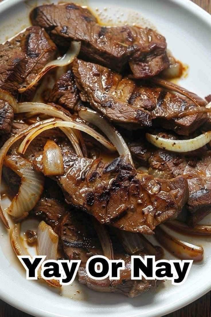 Grilled Steak with Caramelized Onions – A Perfect Meal!