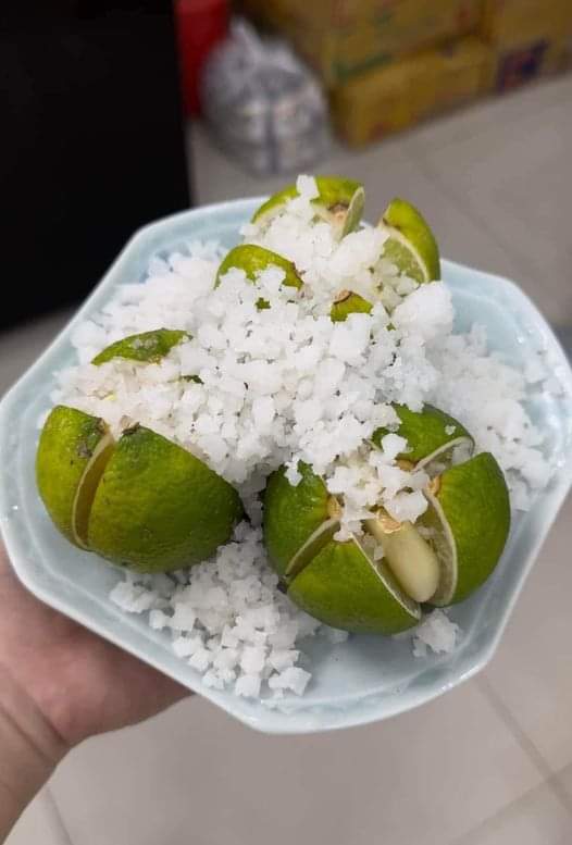 Place a Salted Lemon Plate in Your Room – Guess What It Does?